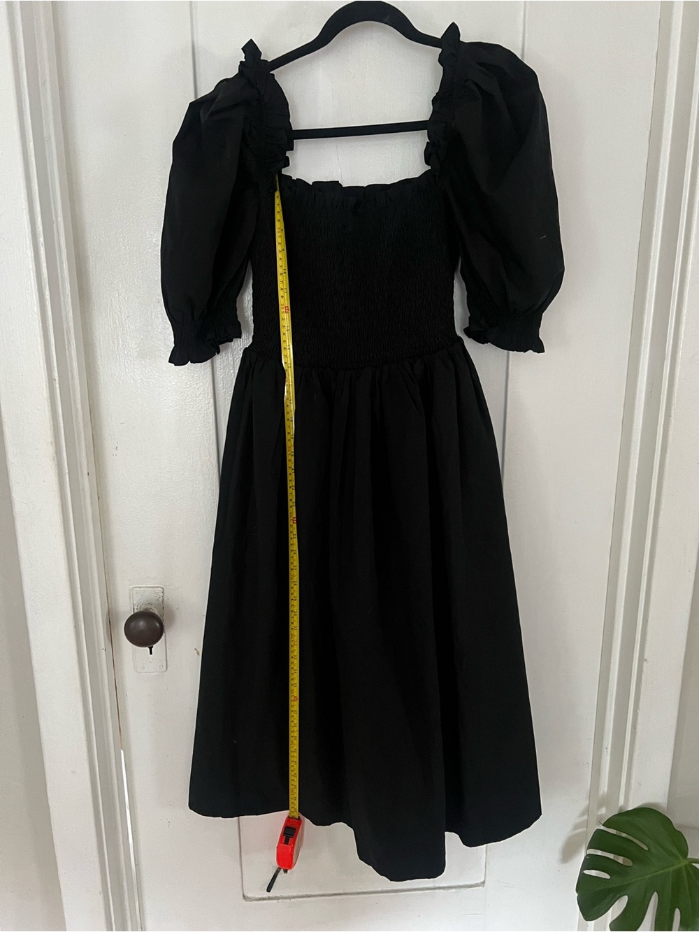 house of cb Black Silvana smocked puff sleeve dress. Puff Size MEDIUM. - Picture 5 of 6